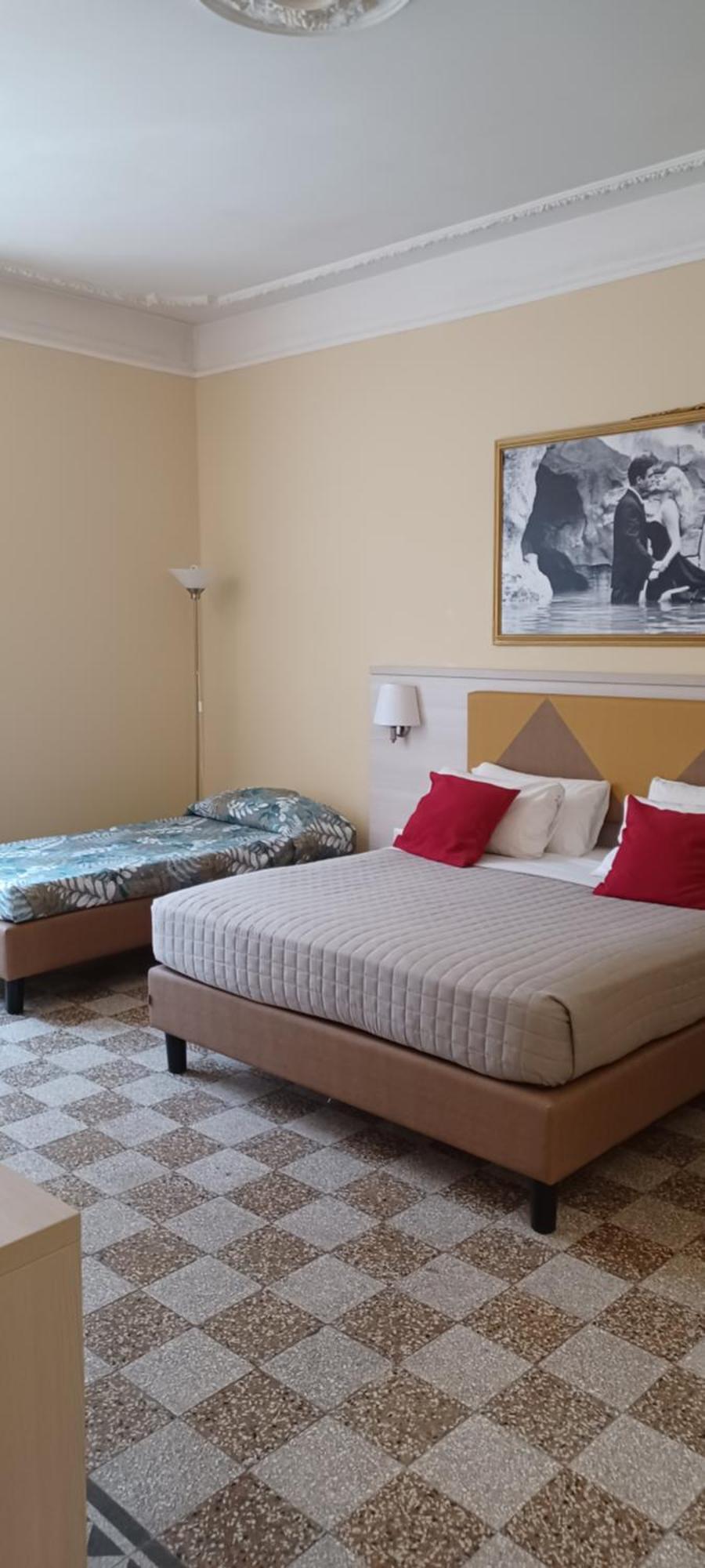 Vatican View Guest house *